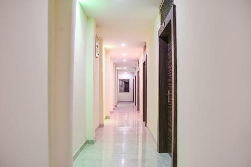 Hotel Oyo 68832 S&h Residency