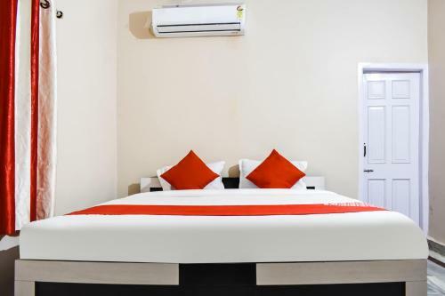 Hotel Oyo 70584 Laxmi Niwas