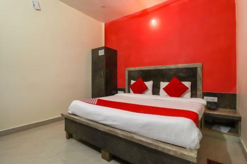 Hotel Oyo 24956 Ramayana