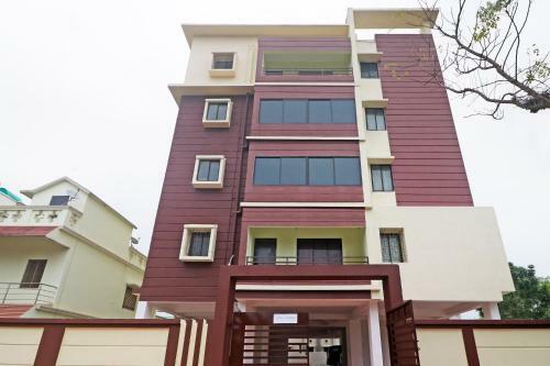 Hotel Oyo 67612 Sanvi Residency