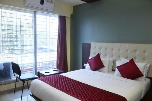 Hotel Malad Inn