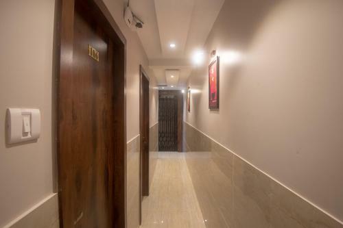 Oyo 41605 Hotel Prince Palace