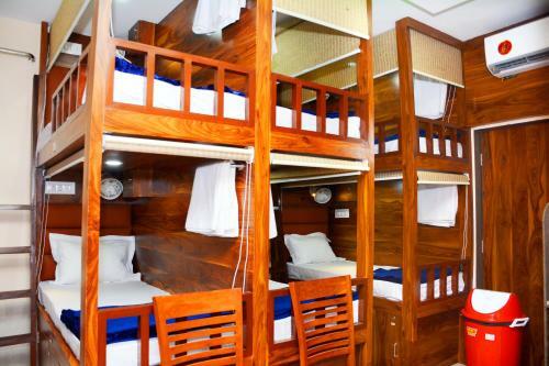 Hotel Nest N Rest - Mumbai
