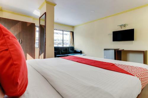 Oyo 79455 Flagship Hotel Plaza