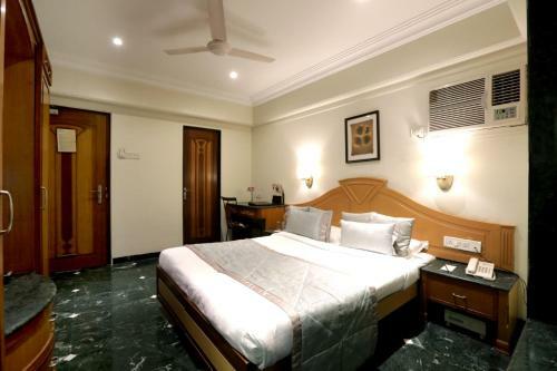 Sai Leela Hotel
