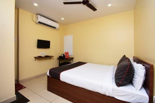 Hotel Collection O 650 Gokul Vip Road