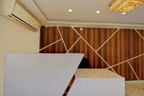Oyo 78897 Collection O Keechan Hotels