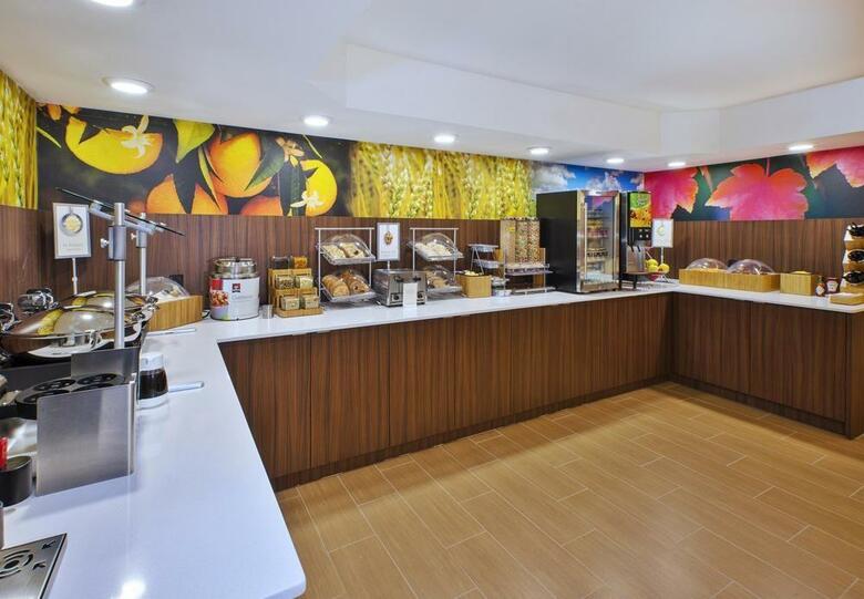 Hotel Holiday Inn Express Reston/herndon