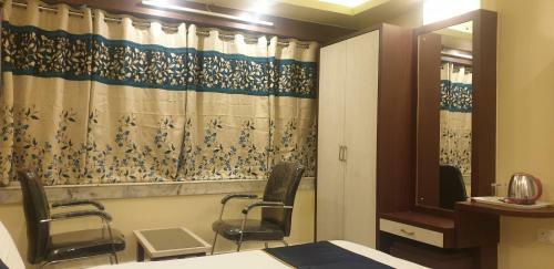 Hostal Imperial Plaza Guest House