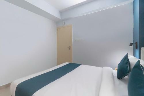 Oyo 78582 Silverkey Hotel Mayfair Tower