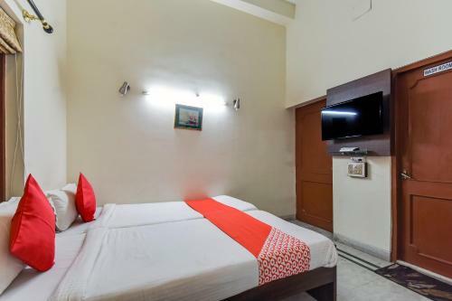 Hotel Oyo 79511 Flagship Ullash Residency