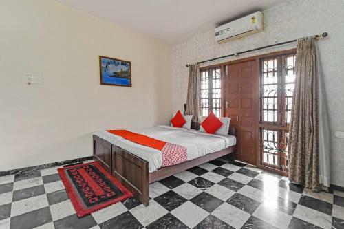 Hotel Oyo 79511 Flagship Ullash Residency