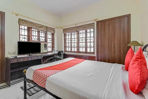 Hotel Oyo 79511 Flagship Ullash Residency