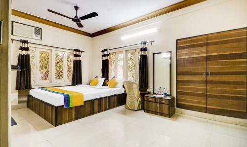 Hotel Treebo Trip Aakash Bika Guest House