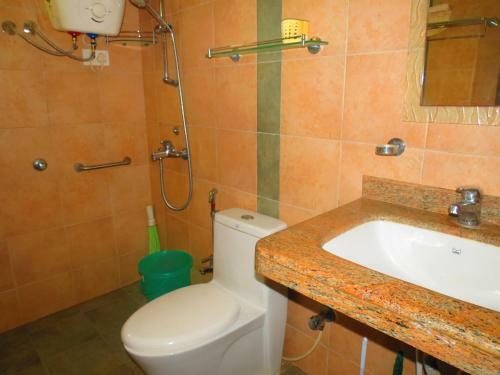 27) First Floor Silva Shell, Beach Facing Apartment