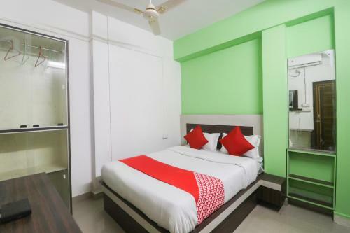 Oyo 66350 Hotel Space Setter