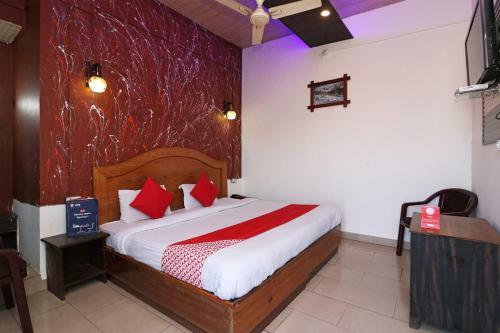Oyo 70745 Hotel Amar Residency