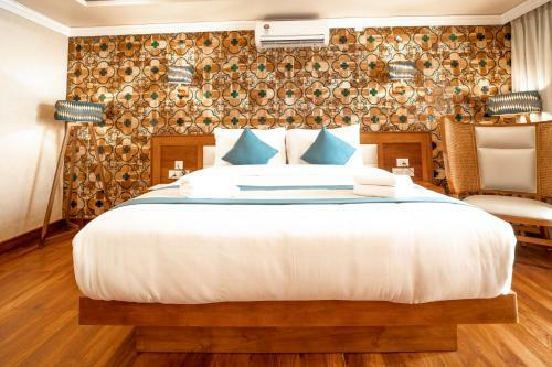 Hotel State Beach Resort And Spa