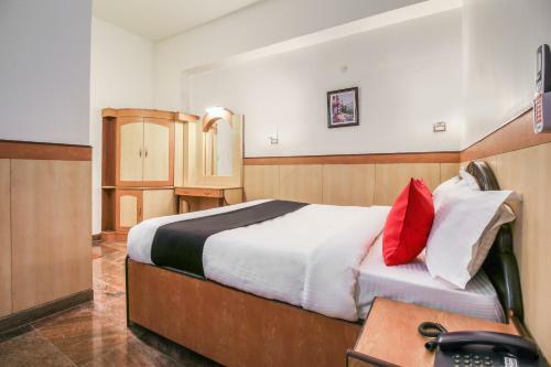 Hotel Capital O 71891 Benaka Residency