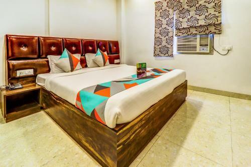 Hotel Fabexpress Travellers Inn