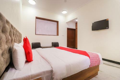 Hotel Oyo 64178 Pratham Inn