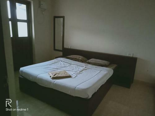 Ronne's Beachway 2bhk Apartment