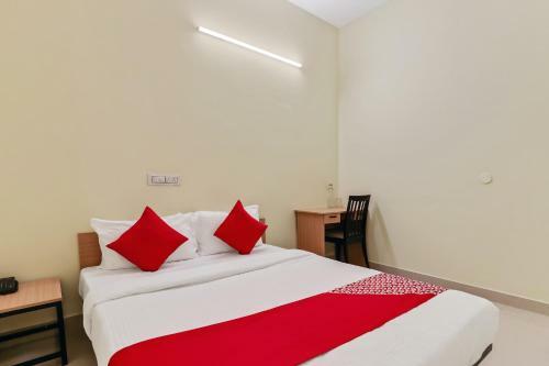 Hotel Oyo Flagship 26714 Sri Balaji Castle