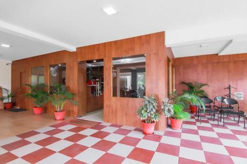 Hotel Elegance Inn