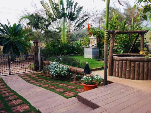 Hotel Rock Forest Cottage Villas With Jacuzzi