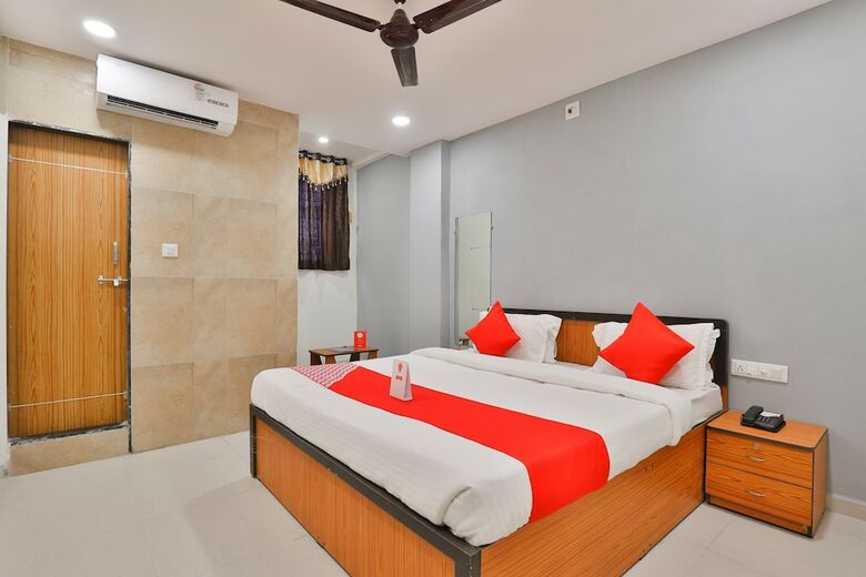 Oyo 16675 Hotel Krishna Inn