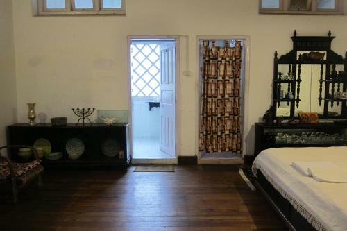 Hostal Burdwan Palace (Rani Kothi) Residency