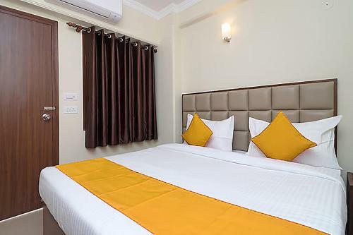 Hotel Fabexpress Central Plaza