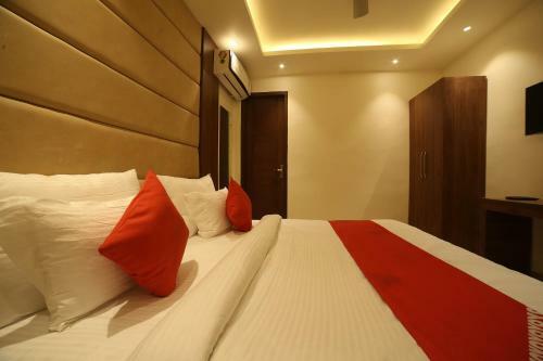 Hotel Oyo 40422 Status Home Stay