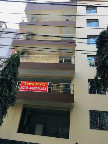 Hotel Amrit Plaza
