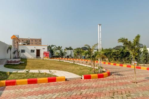 Hotel Oyo 77341 Rs Resort