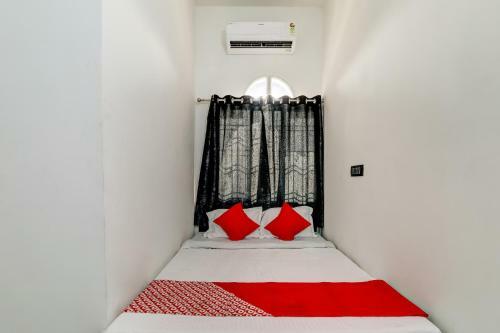 Hotel Oyo 77341 Rs Resort