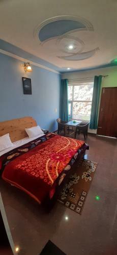 Burans Valley View Hotel & Restaurant