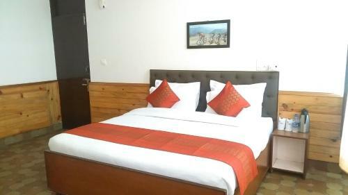 Hotel Highland Village Resort