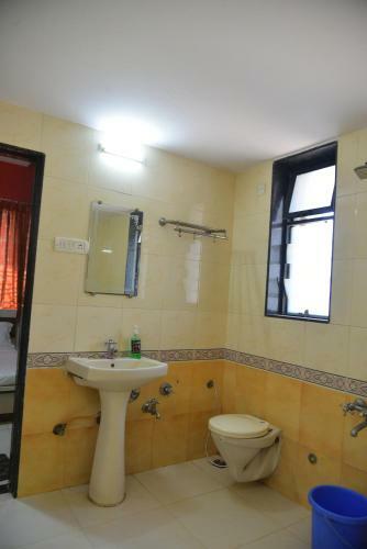 Manas Dhule By Wb Hotels