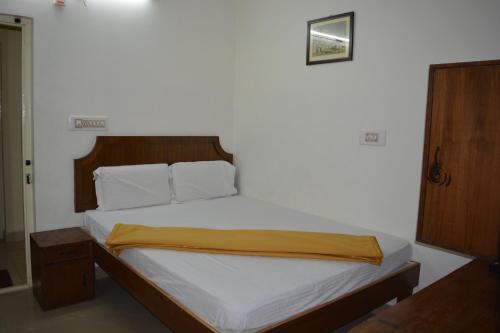 Hotel Gurram International