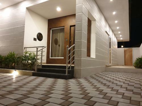 Hotel D Wayfarer Inn Resort