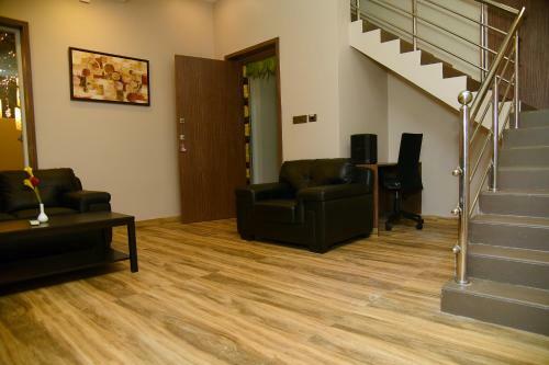 Hotel D Wayfarer Inn Resort