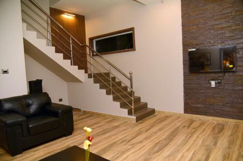 Hotel D Wayfarer Inn Resort