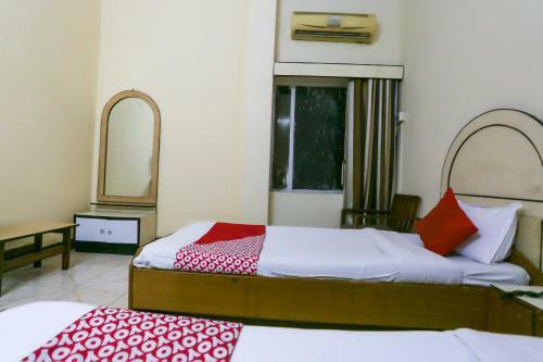 Oyo 27783 Hotel Rajmahal Inn