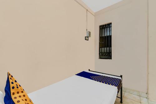 Hotel Spot On 64978 Gokul Plaza