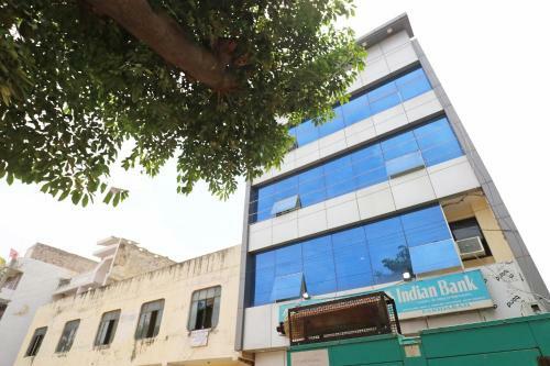Oyo 46555 Hotel Sangeet