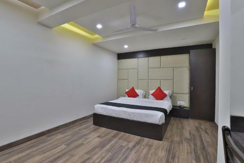 Capital O 41581 Hiriz Hotel
