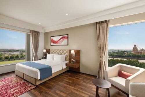 Hotel Ramada By Wyndham Gandhidham Shinay