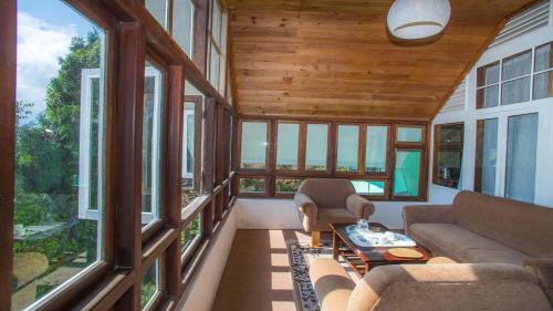 Villa The Orchid Glade By Vista Rooms