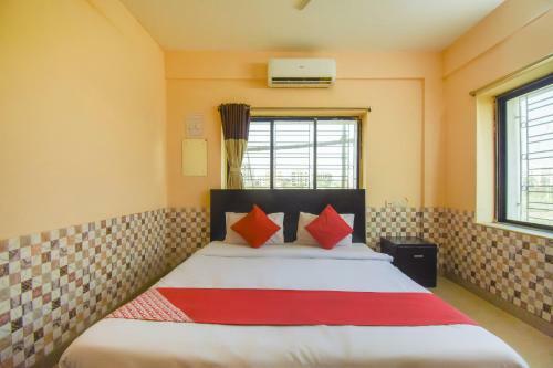 Hotel Oyo 72260 Regal Inn